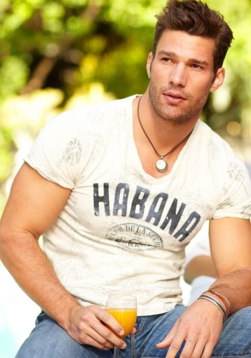 Aaron O'connell Aaron O'connell