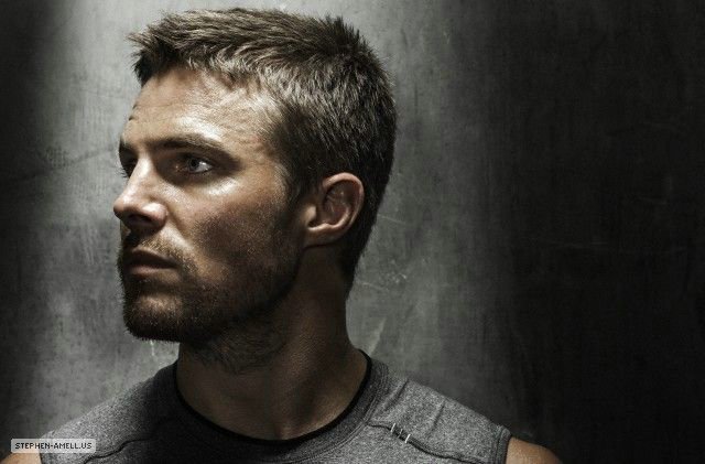 Stephen Amell