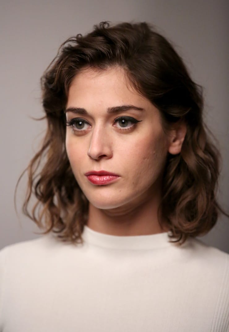 Picture of Lizzy Caplan