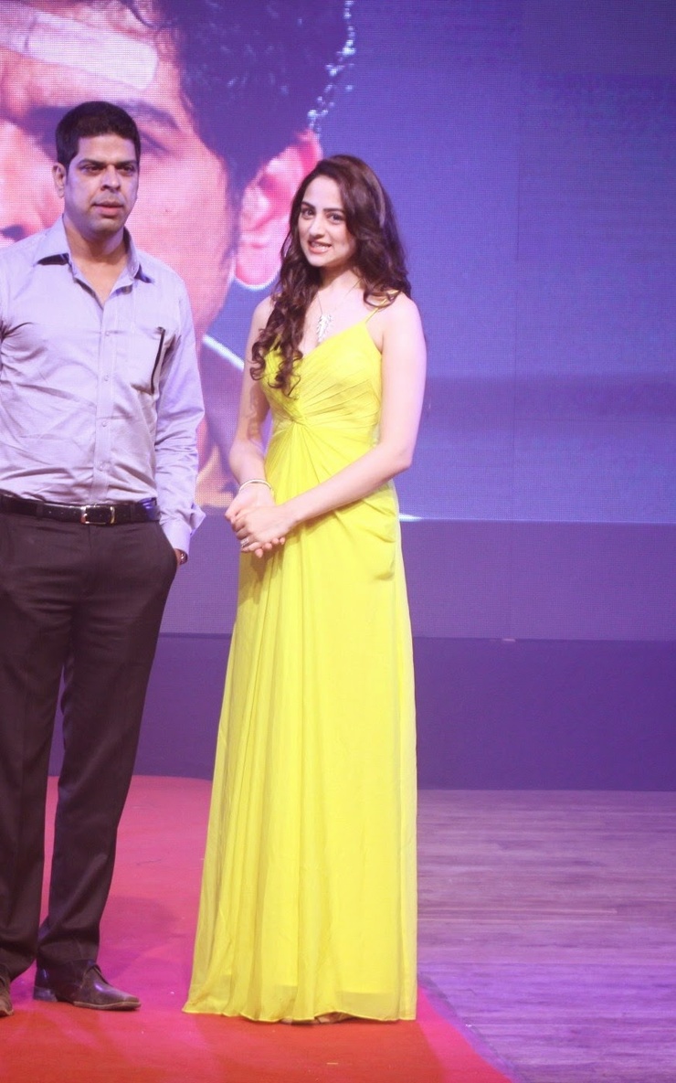 Zoya Afroz