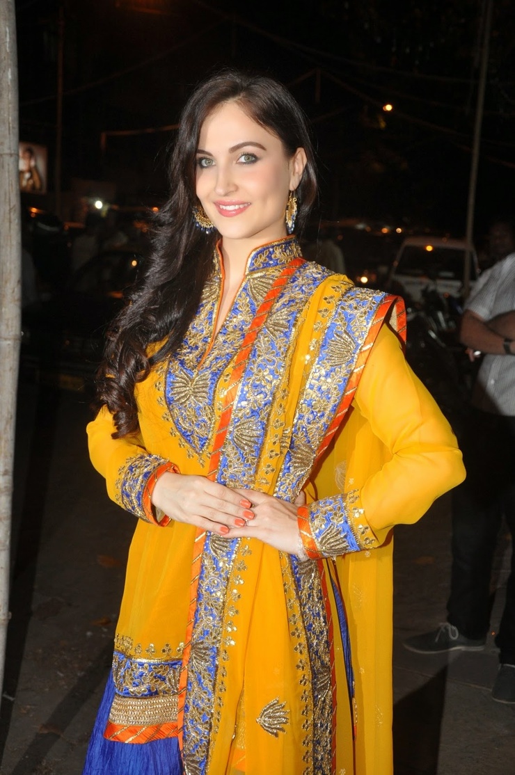 Elli Avram