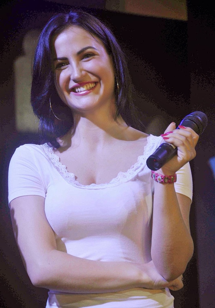 Elli Avram