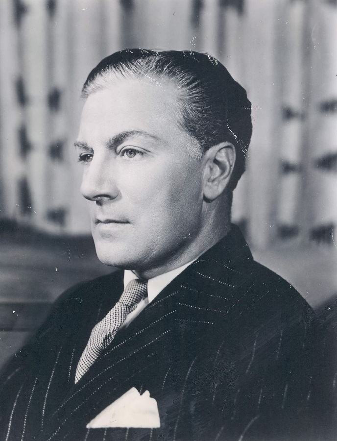 Dennis King