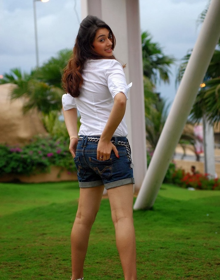 Hansika Motwani Hansika Motwani