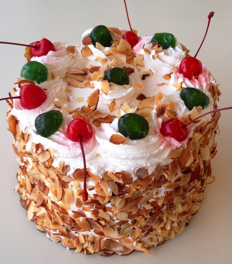 Italian Rum Cake Italian Rum Cake
