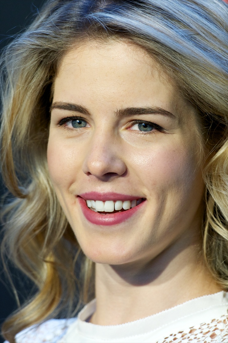 Emily Bett Rickards Emily Bett Rickards