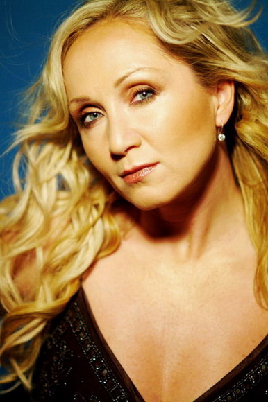Bára Basiková