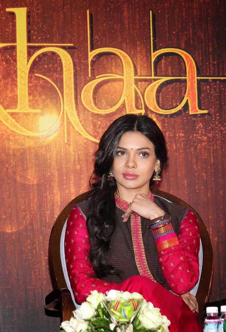 Sara Loren