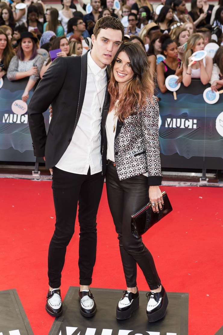 Shenae Grimes Shenae Grimes