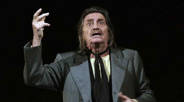 Giulio Brogi