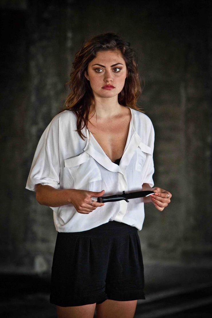 Phoebe Tonkin