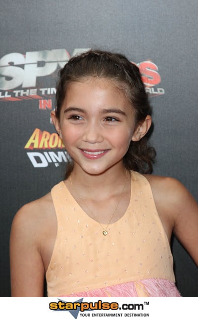 Rowan Blanchard Fakes