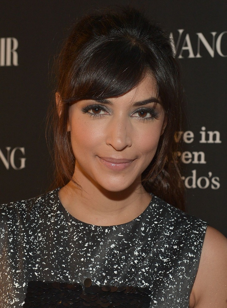 Hannah Simone Hannah Simone