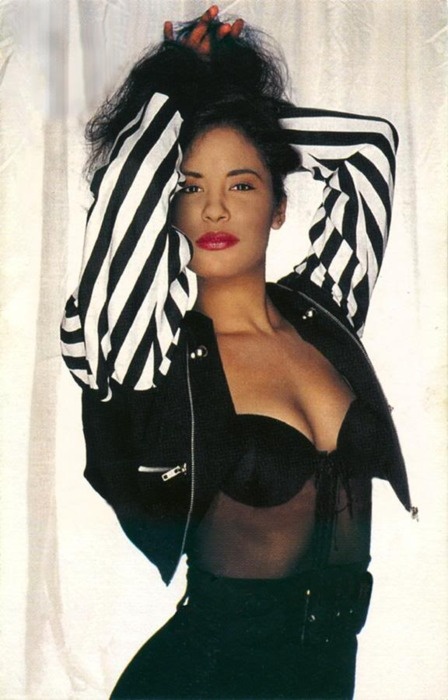 Selena Selena