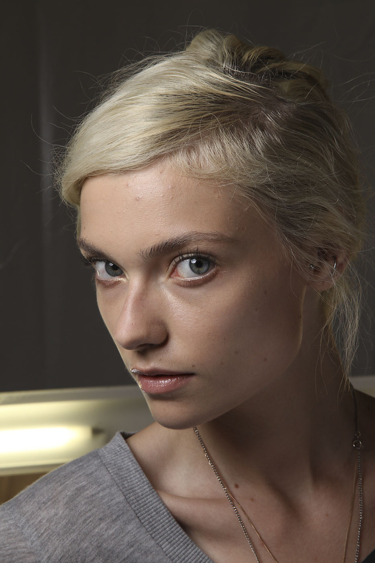 Farah Holt