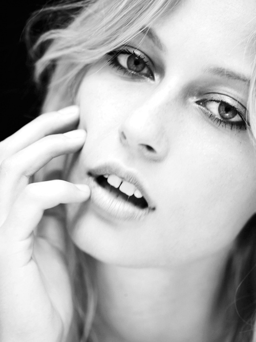 Flora Brandt