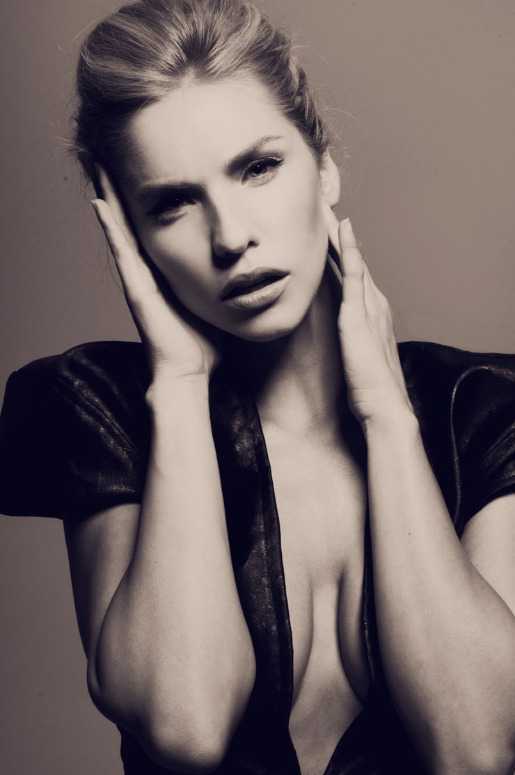 Amanda Strachan Amanda Strachan