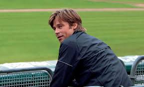 Billy Beane (Brad Pitt)