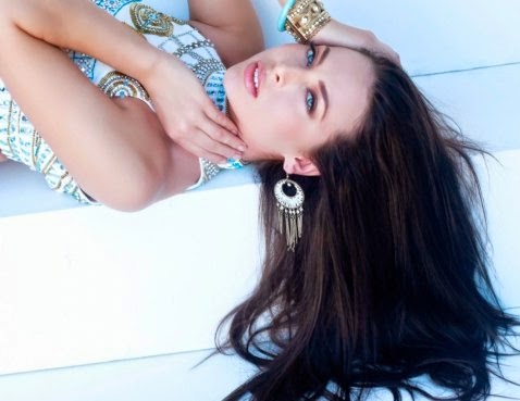 Yulia Alipova Yulia Alipova