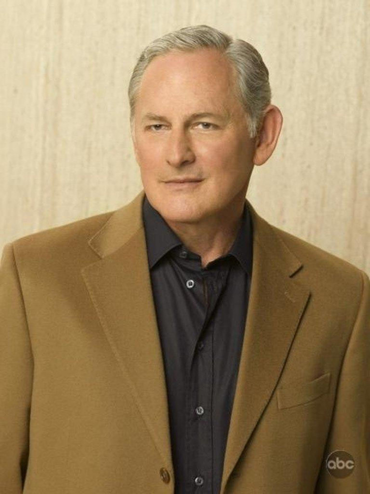 Victor Garber