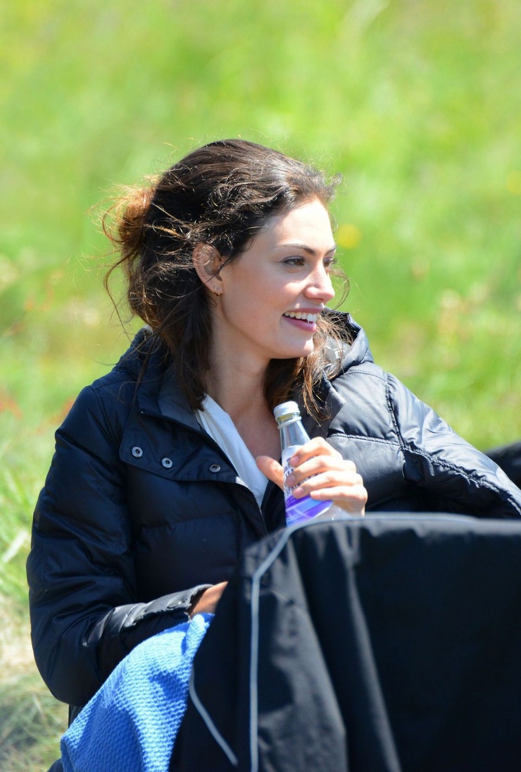 Phoebe Tonkin