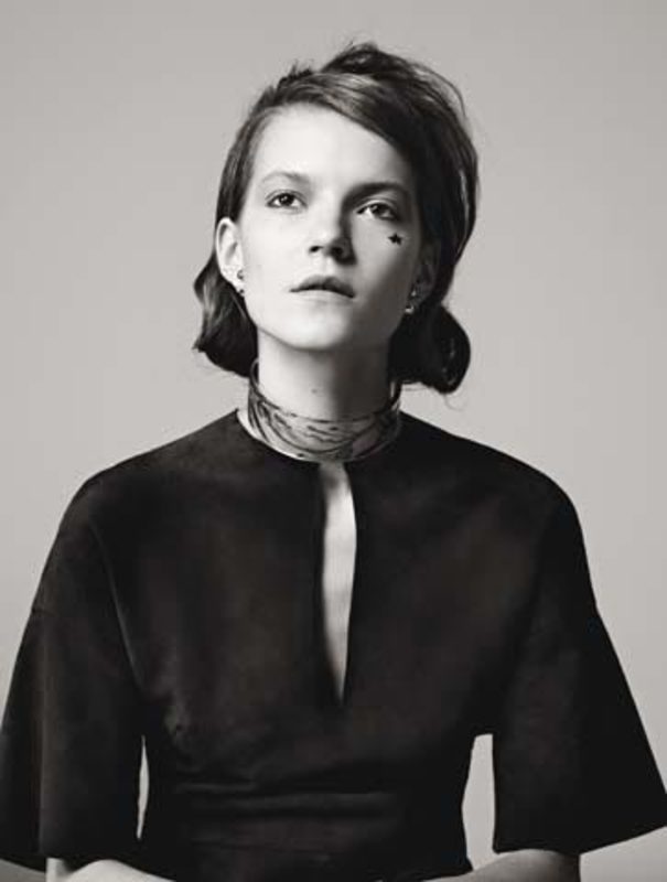 Julia Suszfalak