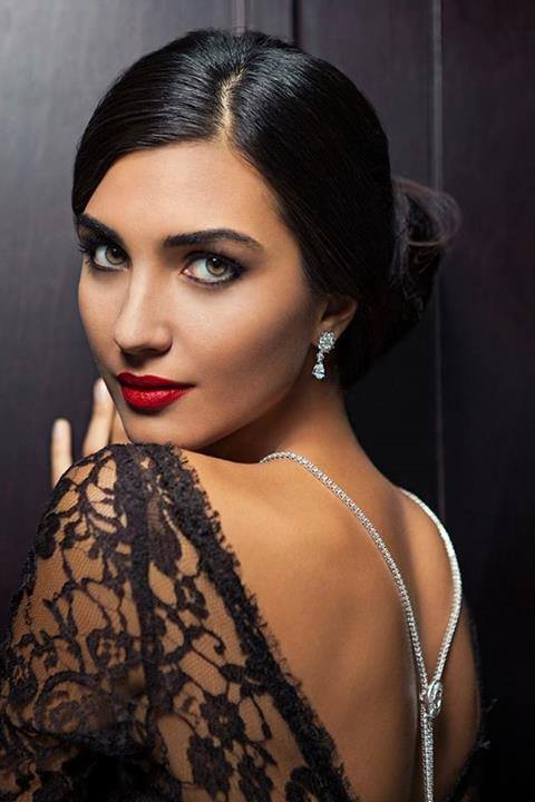 Tuba Büyüküstün Tuba Büyüküstün