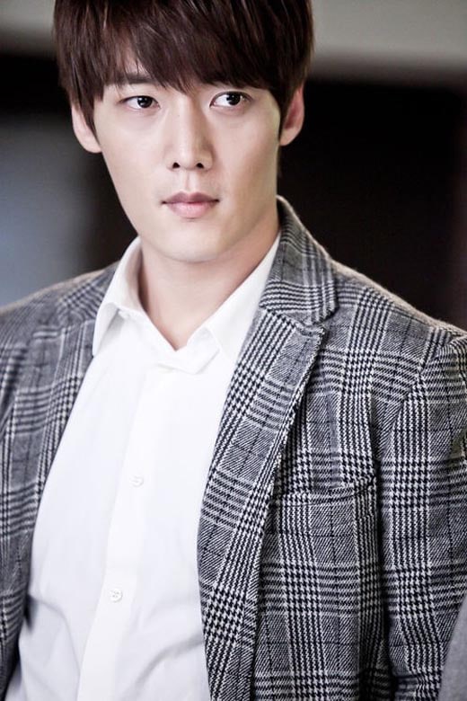 Choi Jin Hyuk picture