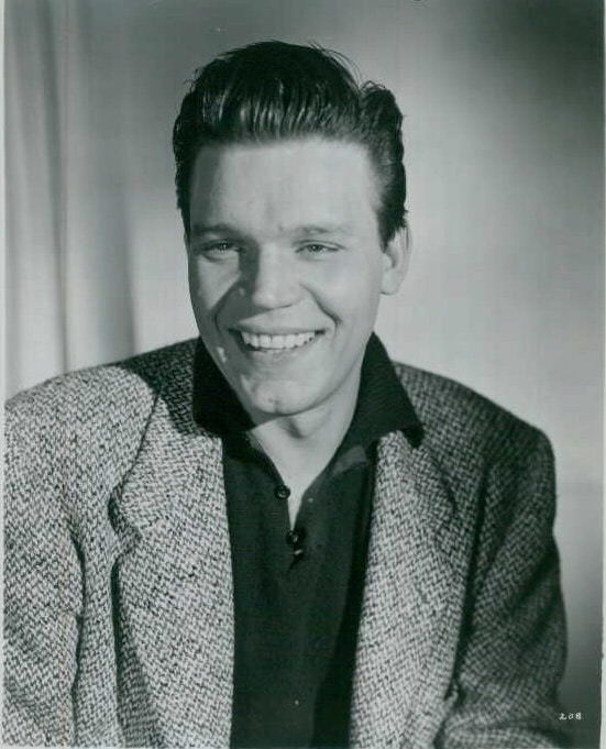 Neville Brand