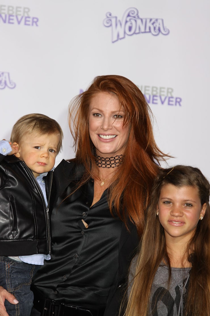 Angie Everhart