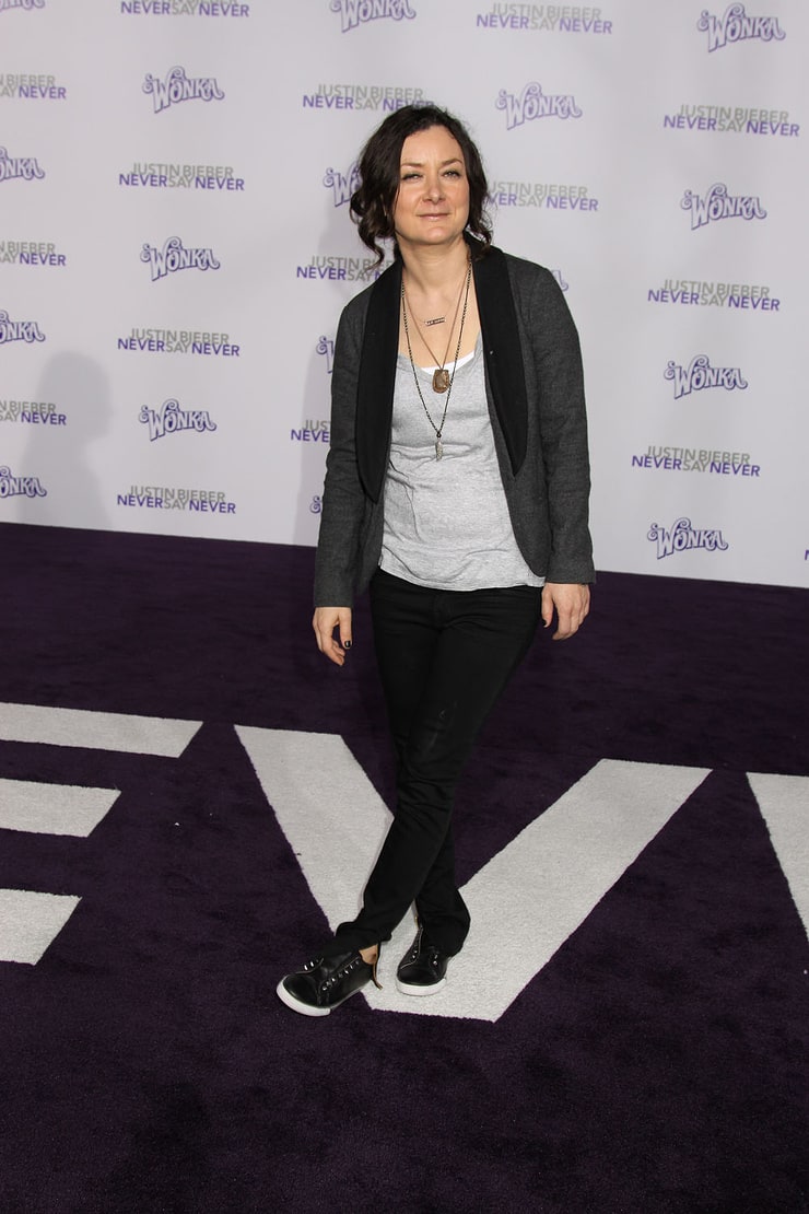 Sara Gilbert