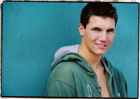 Robbie Amell