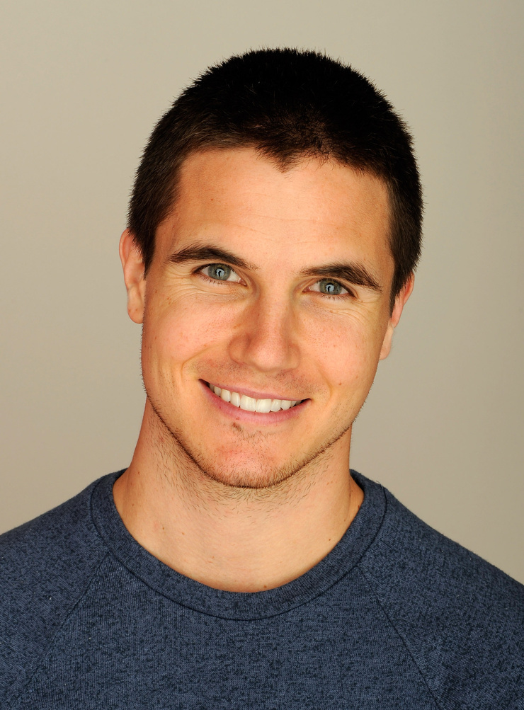 Robbie Amell Robbie Amell