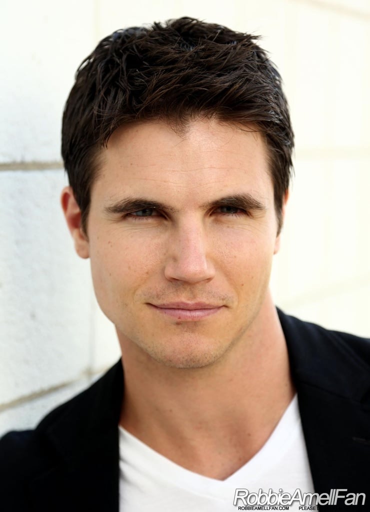 Robbie Amell