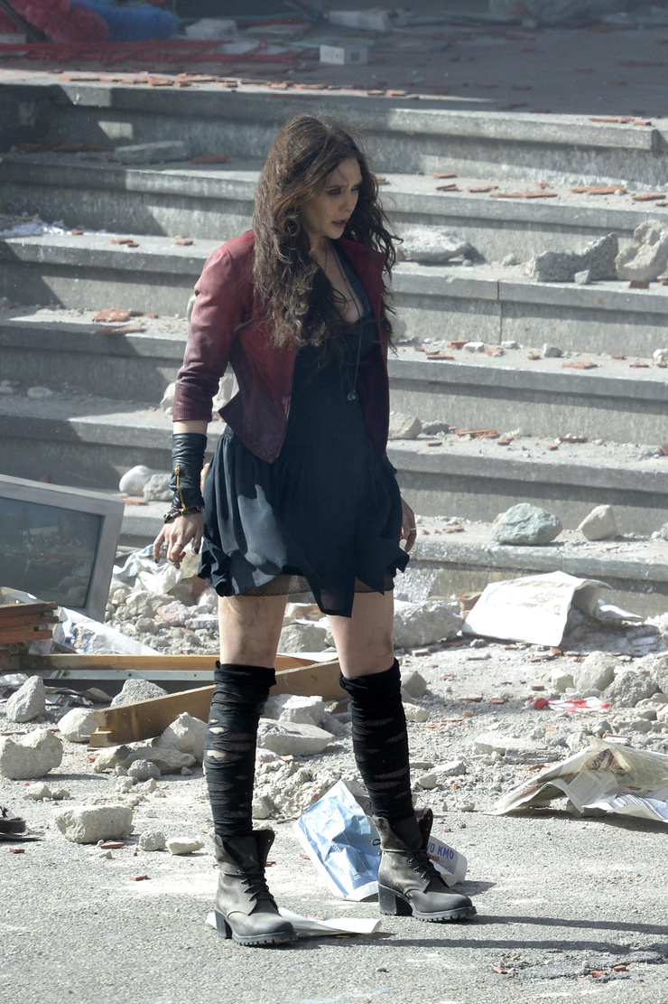 Wanda Maximoff / Scarlet Witch (Elizabeth Olsen)