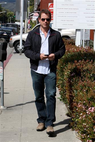Greg Kinnear