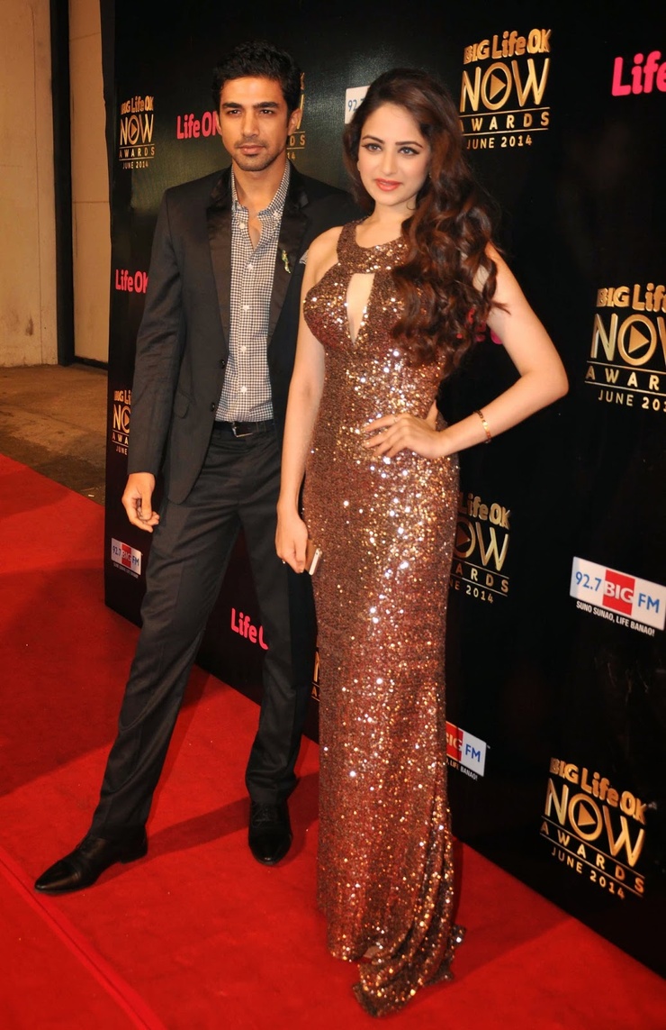 Zoya Afroz Zoya Afroz