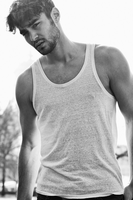 Nicolas Simoes
