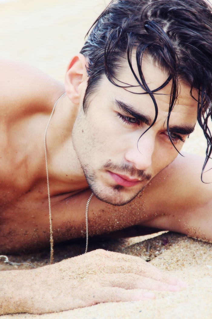 Nicolas Simoes