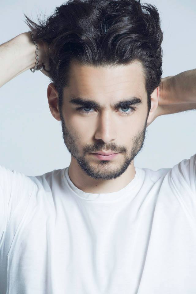 Nicolas Simoes