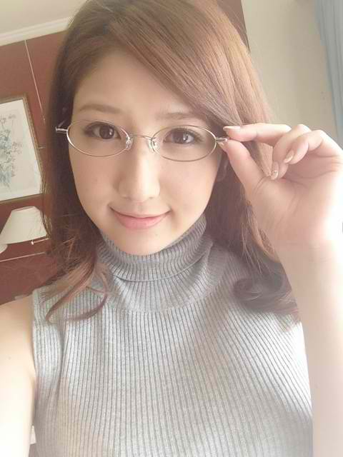 Picture of Arisa Milky
