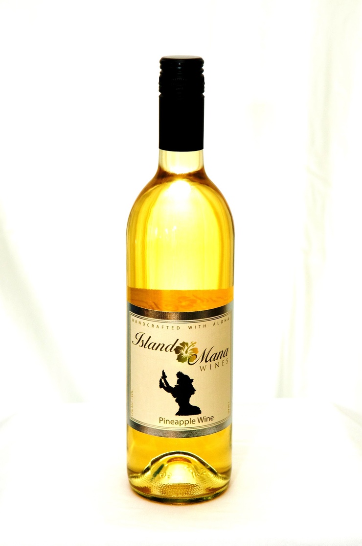 Island Mana Hawaiian Tropical Pineapple Wine - Off Dry 750 ml