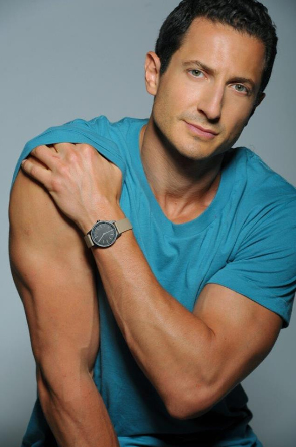 Sasha Roiz