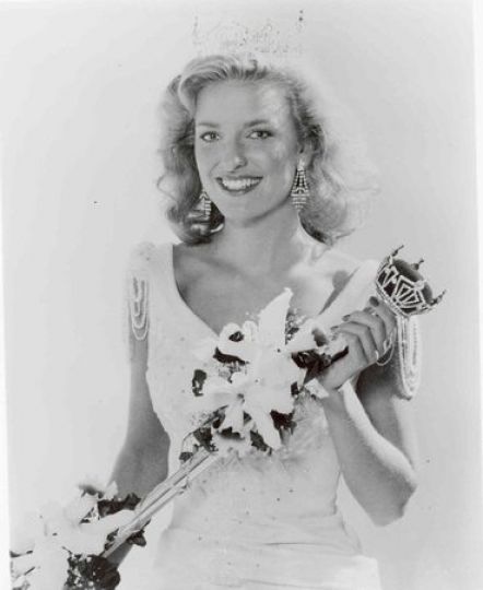Charlene Wells Charlene Wells