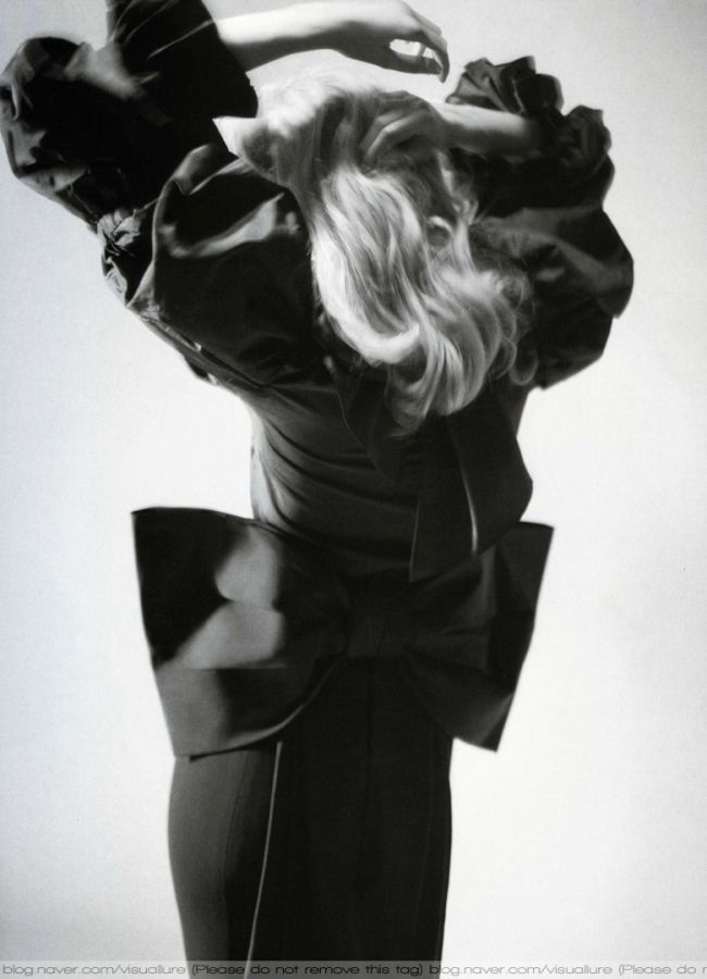 Lara Stone