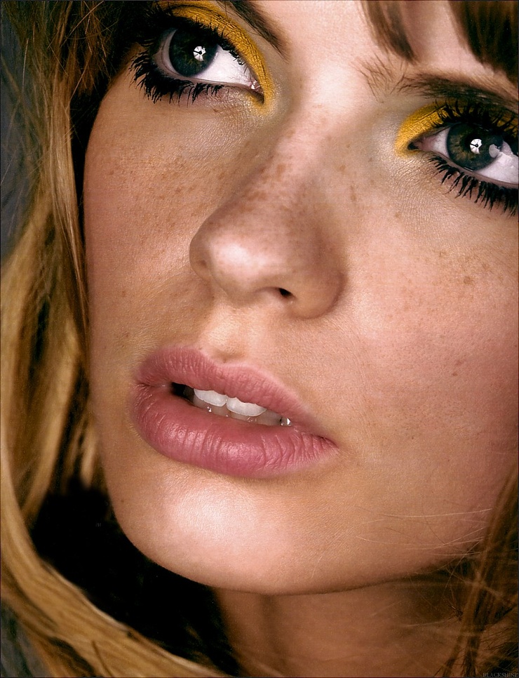 Julia Stegner Julia Stegner
