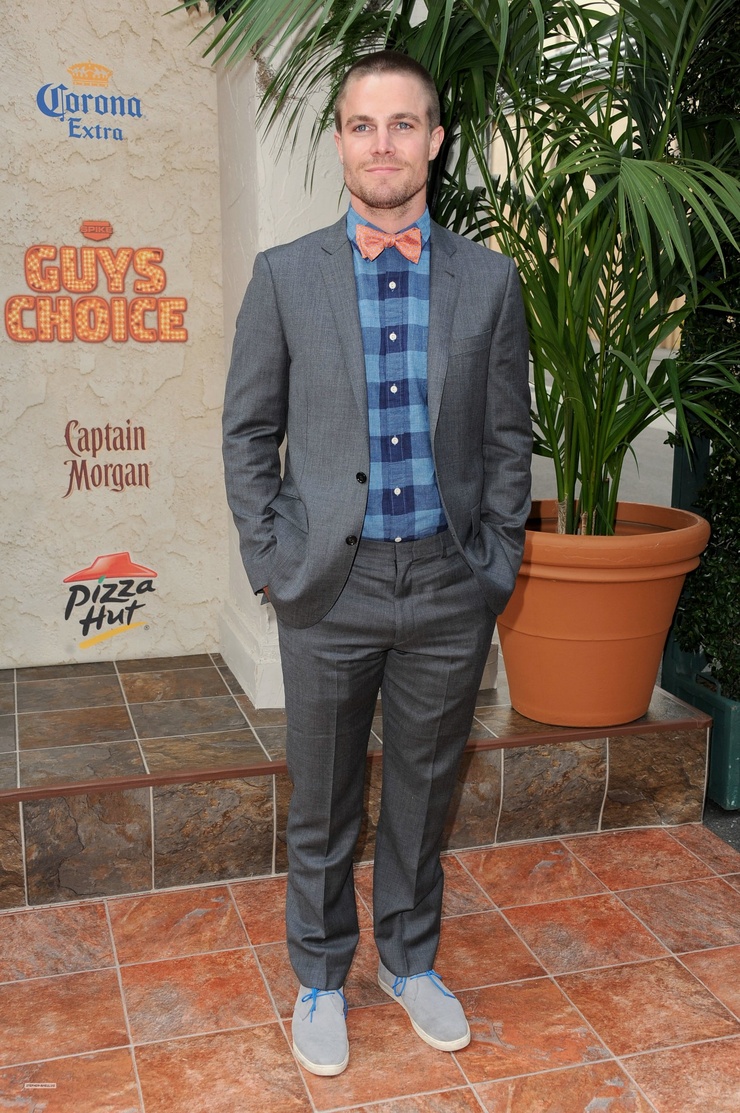 Stephen Amell