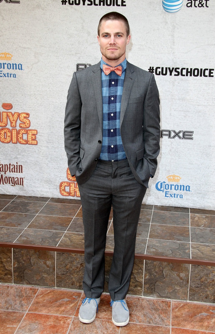 Stephen Amell
