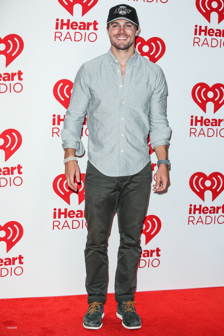 Stephen Amell