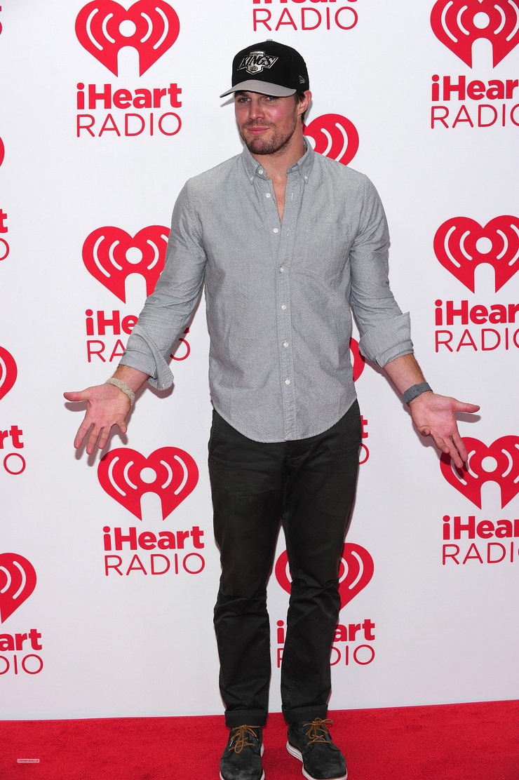 Stephen Amell